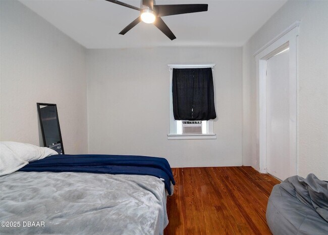 Building Photo - 121 Bellevue Ave