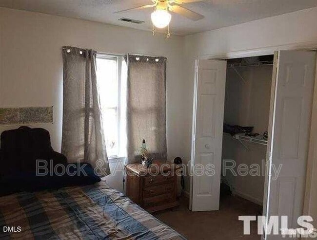 Building Photo - 4110 Kaplan Dr