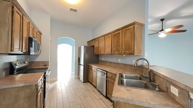 Building Photo - 3/2, 1 AC, Bring Your Boat & RV, Storage Shed + Shop