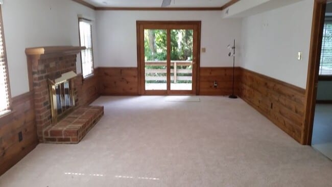 Building Photo - Midlothian-Brandermill Subdivision-close to water