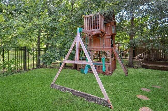 Building Photo - 7610 Breezeway Bend Ln