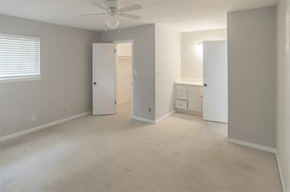 Building Photo - 1506 Aquifer Cove