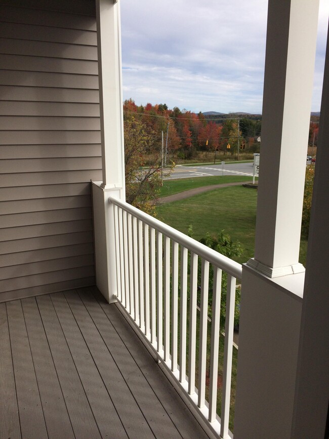 Private balcony - 20 Carmichael St