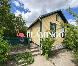 Building Photo - Cozy Gem City One-Bedroom Living