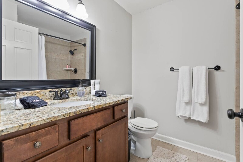 Building Photo - 3270 Hickory Crest Dr NW