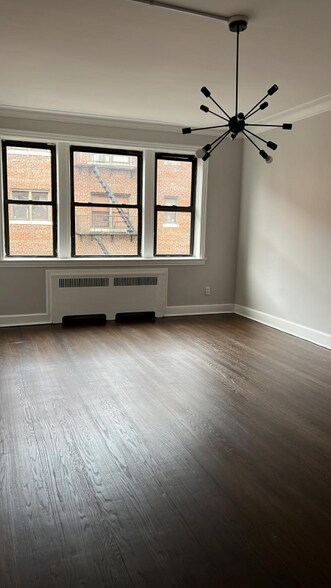 Primary Photo - 195 Prospect St