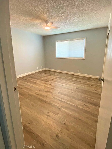 Building Photo - 811 Orchid Ct