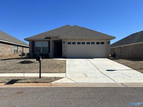 Building Photo - 239 Abercorn Dr