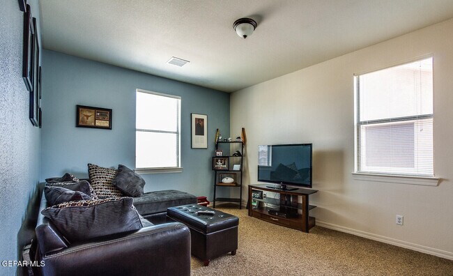 Building Photo - 1341 Noble Path Pl