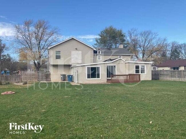 Building Photo - 14503 Waverly Ave