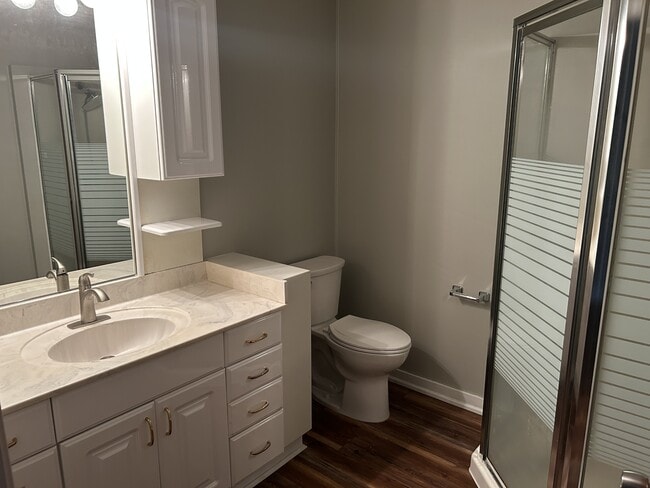 Building Photo - 1701 E Bobe St