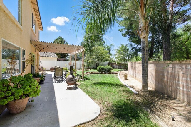 Building Photo - 32850 Caserta Dr
