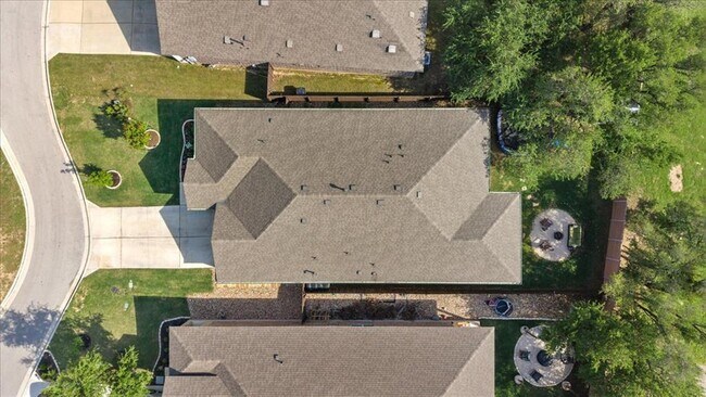 Building Photo - 2117 Centerline Ln
