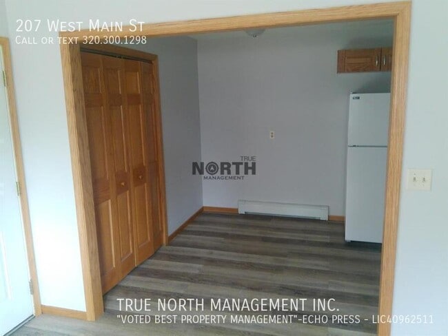 Building Photo - 207 W Main St