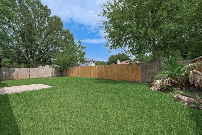 Building Photo - 5310 Monteith Dr