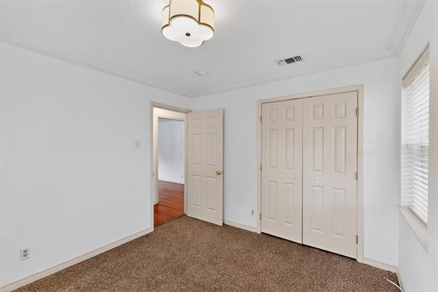 Building Photo - 2927 Selma Ln
