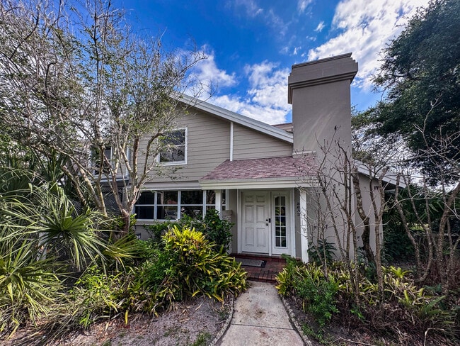 Building Photo - 3662 SW Sunset Trace Cir