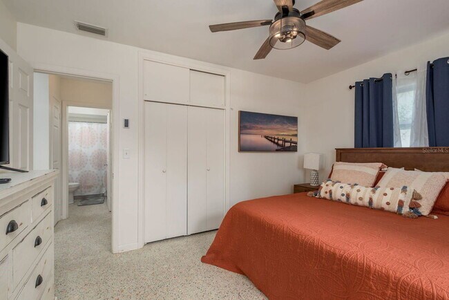 Building Photo - 2153 Pocahontas Dr
