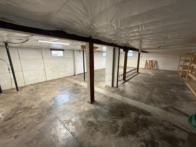 Building Photo - 244 14th St SE