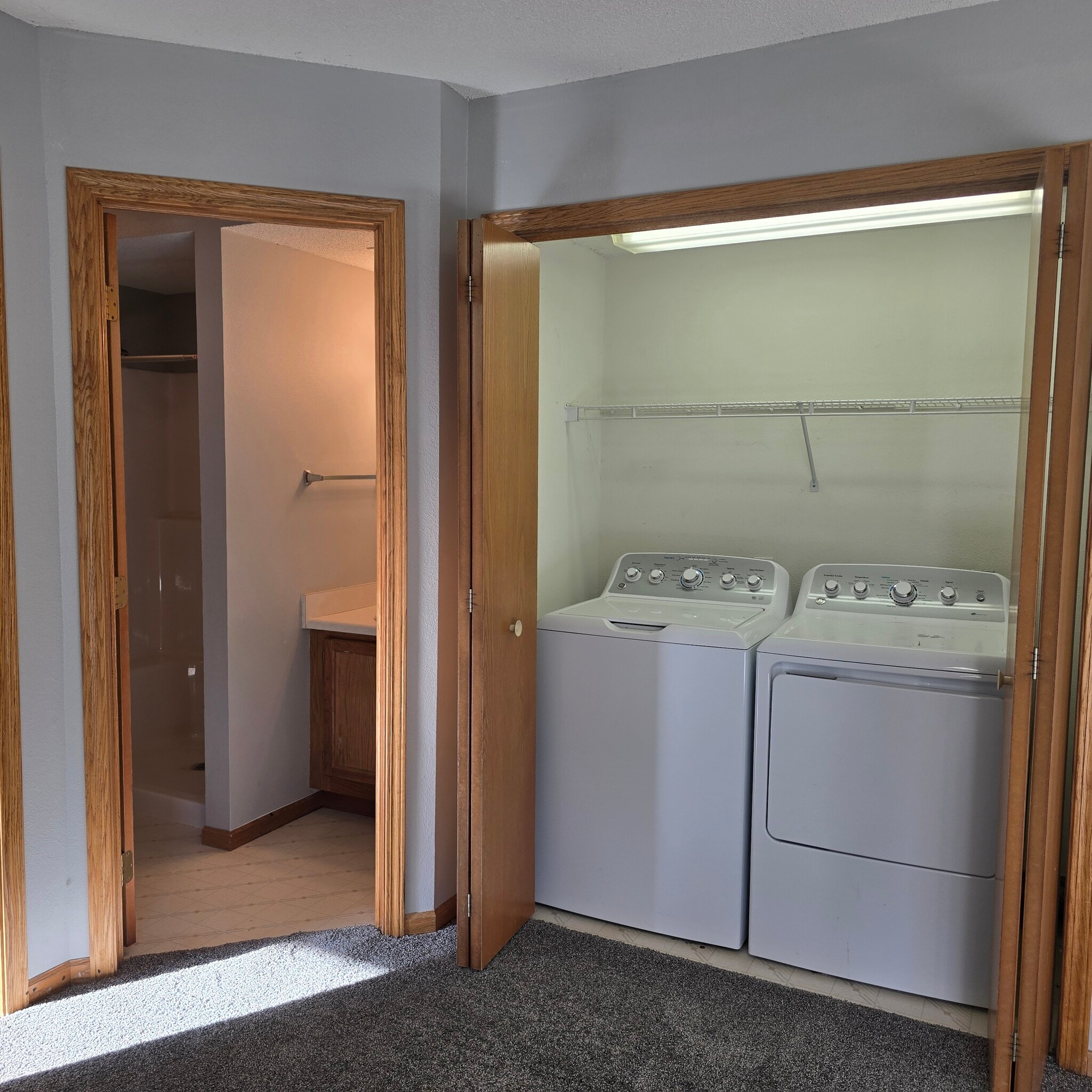 Laundry - 1415 Kodiak Ct