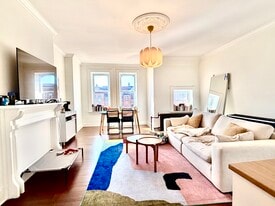 Building Photo - 2700 Saint Paul St