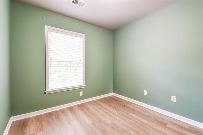 Building Photo - 1783 Highlands View Dr