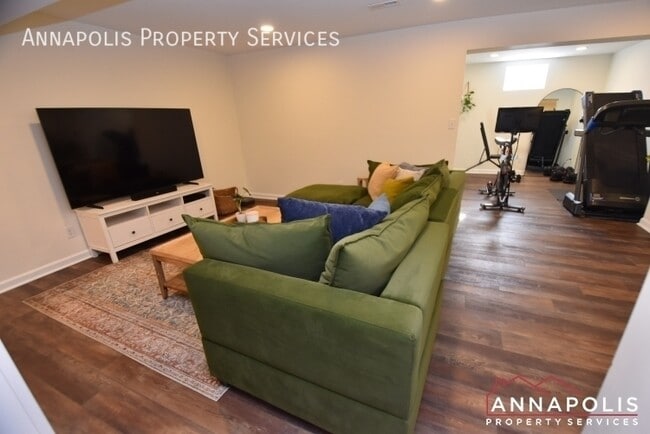 Building Photo - 509 Highmeadow Dr