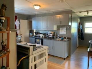 Building Photo - 197 Standish Ave