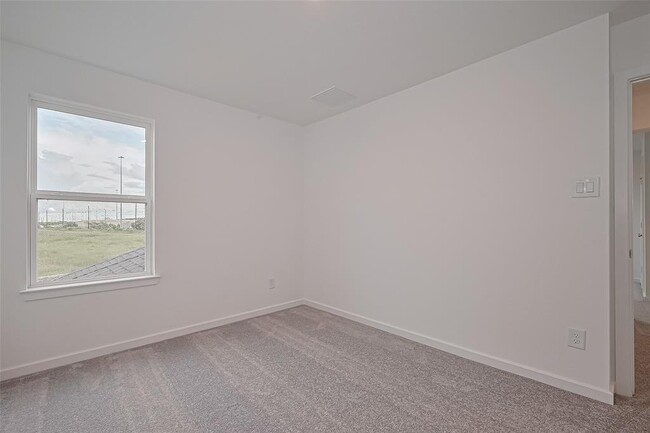 Building Photo - 22167 Paula Bluff Ln