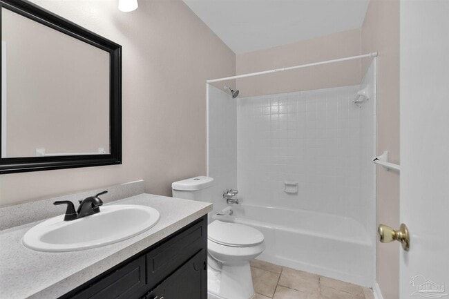 Building Photo - 7710 Charter Oaks Dr