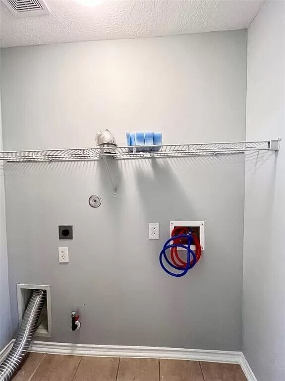 Building Photo - 4722 Cypress Dawn Ln