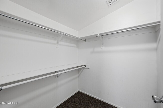 Building Photo - 5724 S 21st Pl