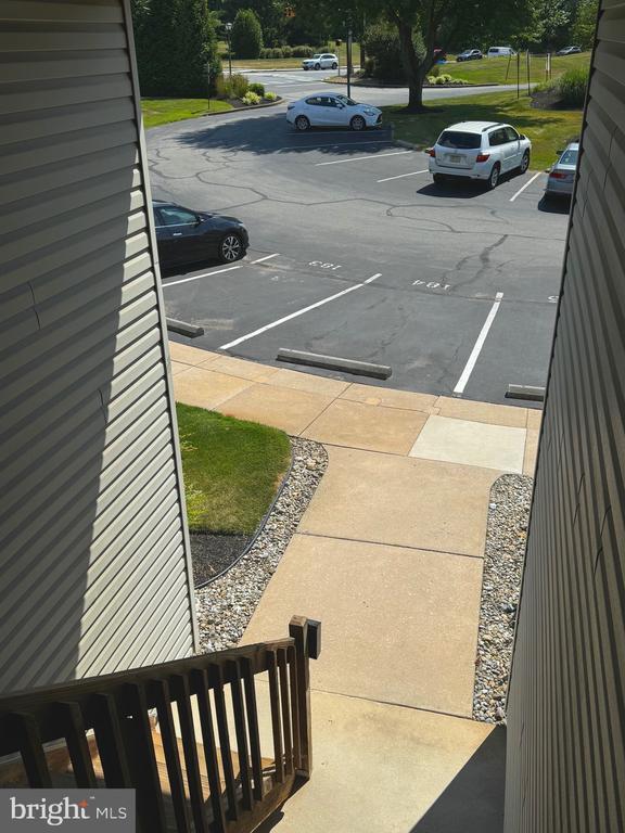 Building Photo - 1502 The Woods