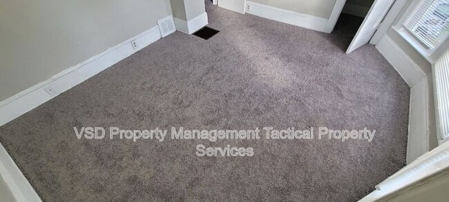 Building Photo - 7523 Aetna Rd