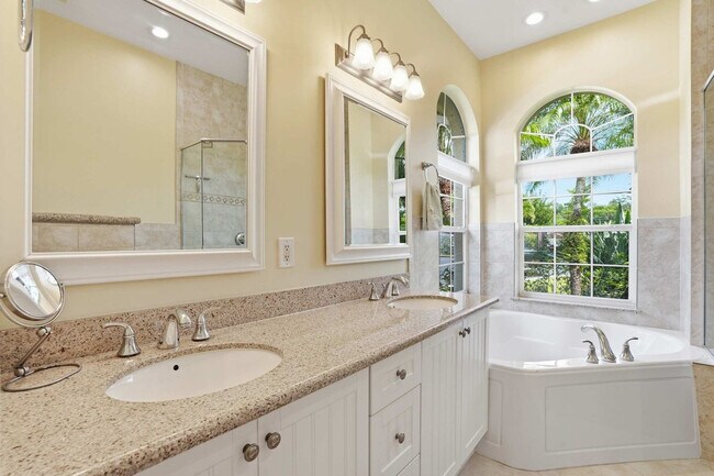 Building Photo - 1154 Augusta Falls Way