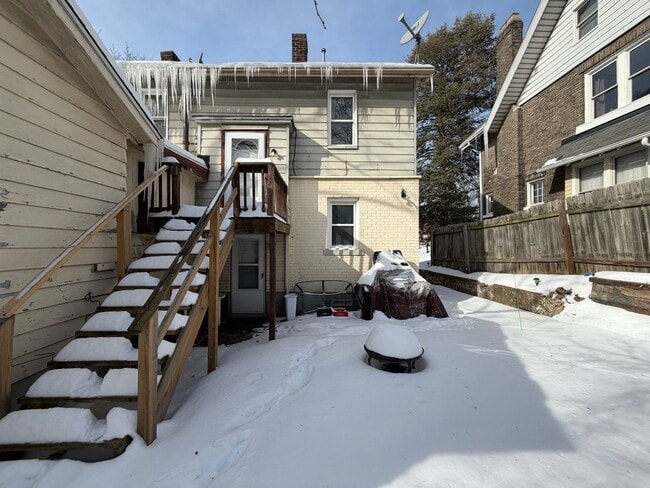 Building Photo - 1328 Goodyear Blvd