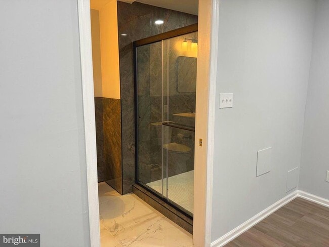 Building Photo - 203 Henson Rd