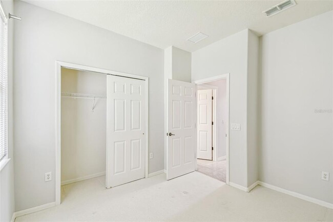 Building Photo - 829 Grand Canal Dr