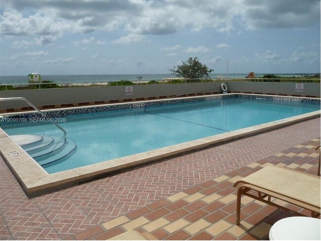 Building Photo - 401 Ocean Dr