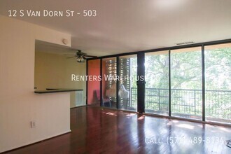 Building Photo - Light-filled 1Bd/1Bth in West End Condos i...