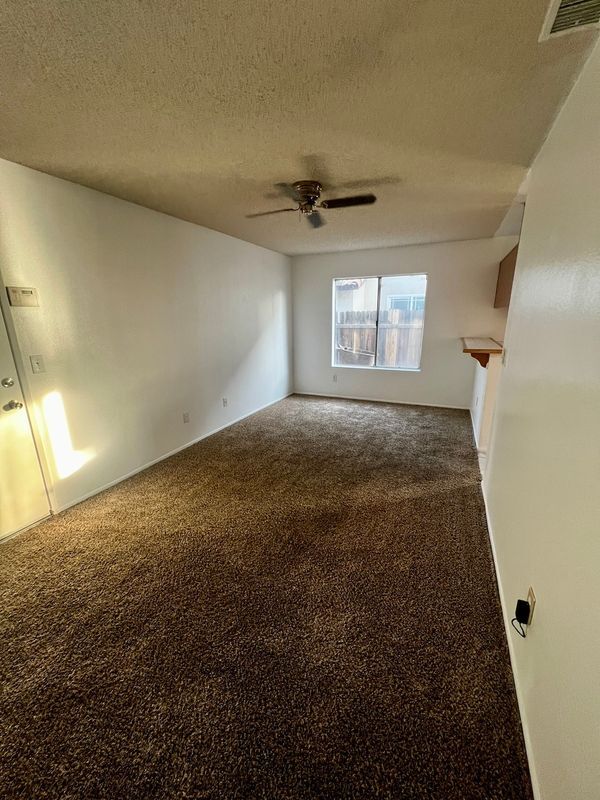 Building Photo - 1195 Bautista Ln