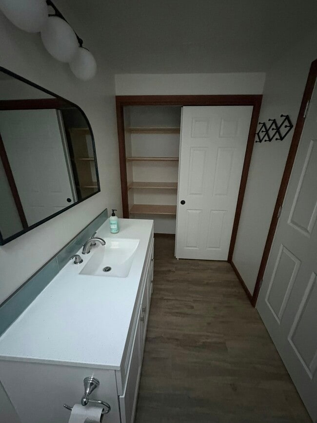 Building Photo - 1466 Janes Rd