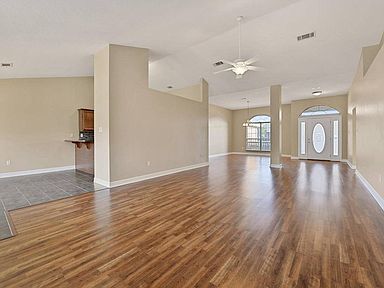 Open living area - 14870 E Shadow Creek Dr