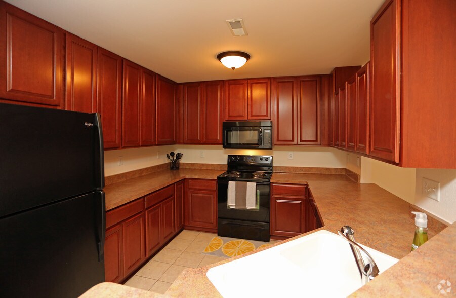 Falcon Glen Apartments Greenfield, WI Apartment Finder
