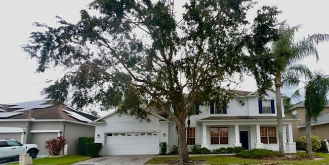 Building Photo - MOVE IN AUGUST! BEAUTIFUL LARGE/SPACIOUS HOME! NEWER CARPET ON 1ST FLOOR! Great Location! 2 story...