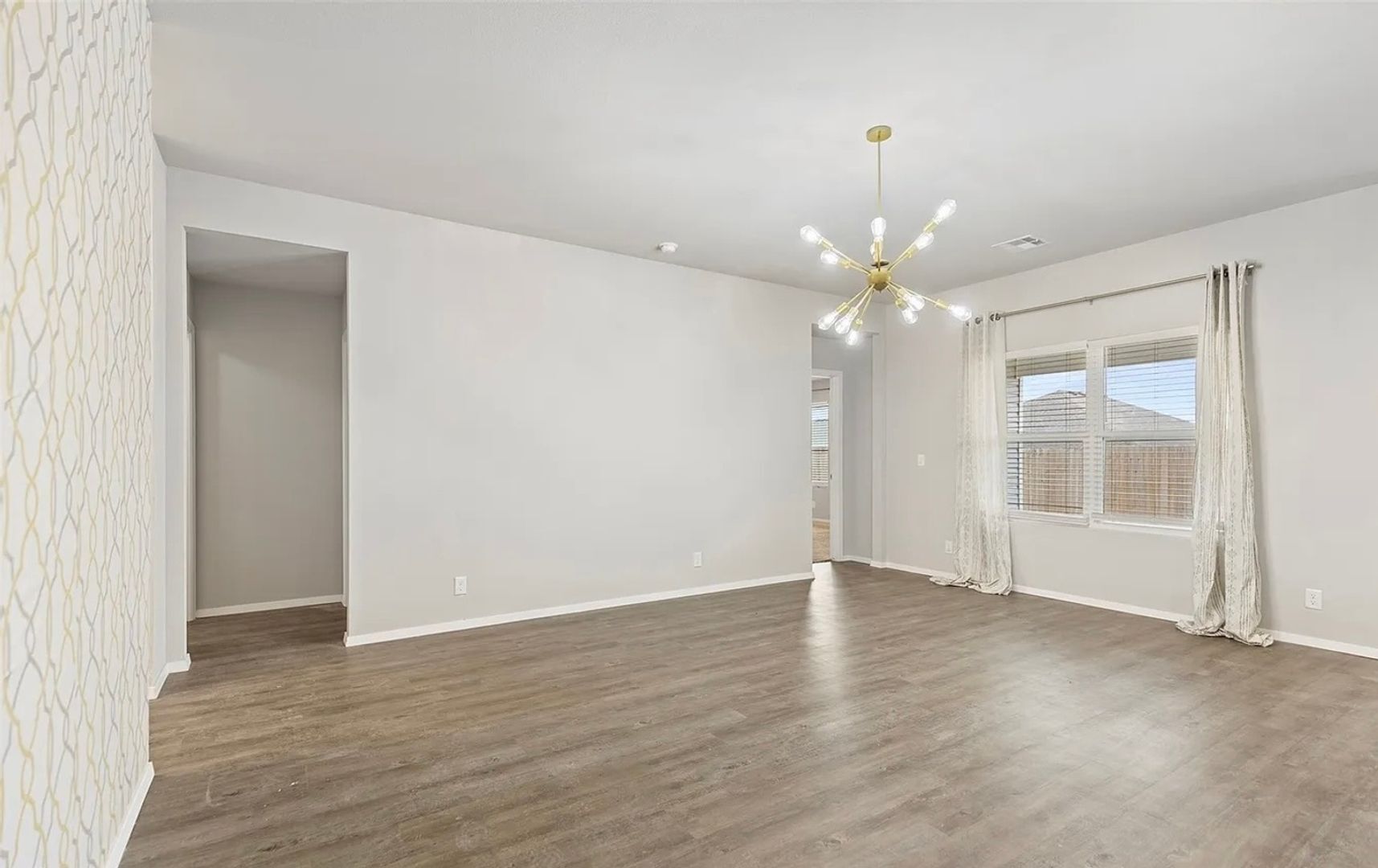 Building Photo - 14826 E 39th St S