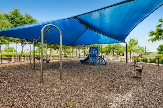 Building Photo - 1505 Tea Leaf Dr