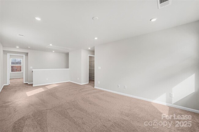 Building Photo - 2201 Lavender Mdws Ct