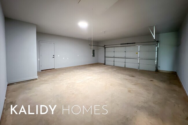 Building Photo - 520 Kearny Ln