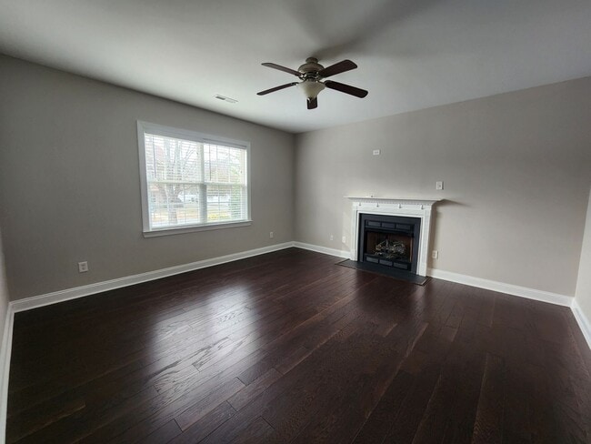 Building Photo - Charleston Style Home In Matthews